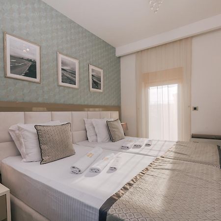 Villa Royal Apartments Tivat Kültér fotó