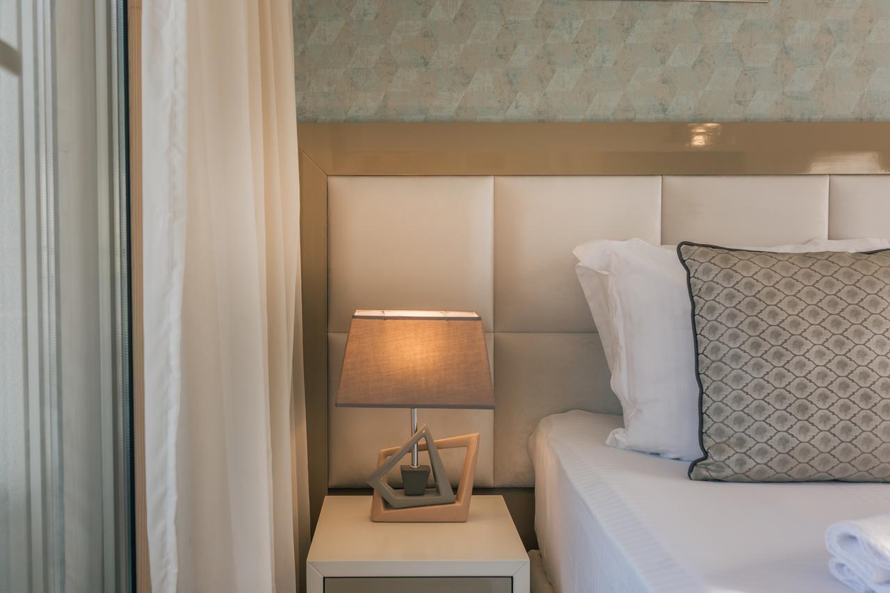 Villa Royal Apartments Tivat Kültér fotó